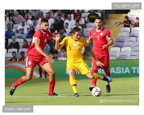 美国2-0澳大利亚:世界杯D组第二轮战报 美国2-0澳大利亚:世界杯D组第二轮战报